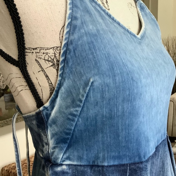 💙 Denim Jumpsuit 💙 - Picture 6 of 12